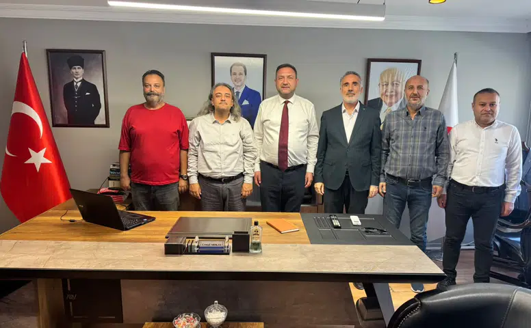 Başkan Gümrükçü 'den Siyasi Partilere Ortak Akıl Ziyaretleri