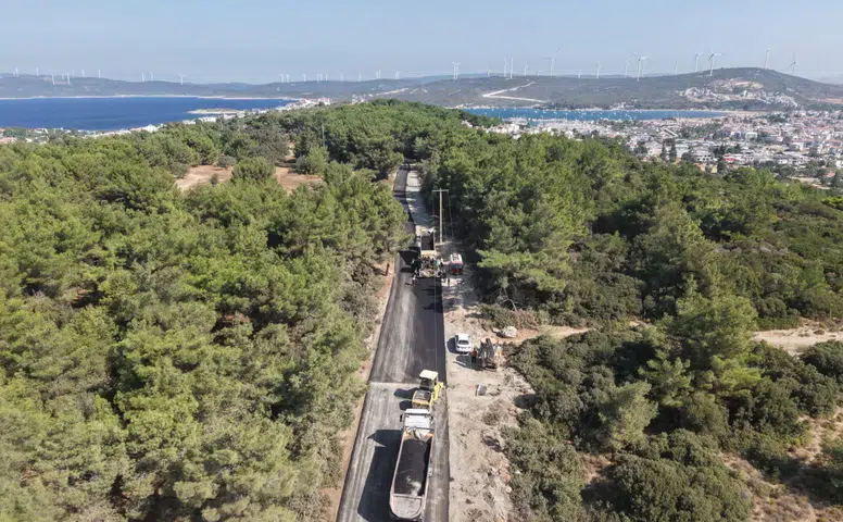Aliağa ve Seferihisar’da yollar yenileniyor