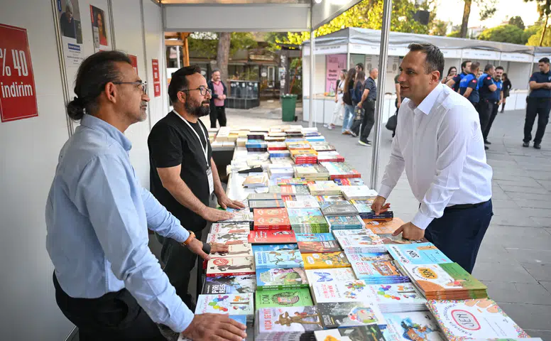 7. Homeros Kitap Günleri kapılarını coşkuyla açtı