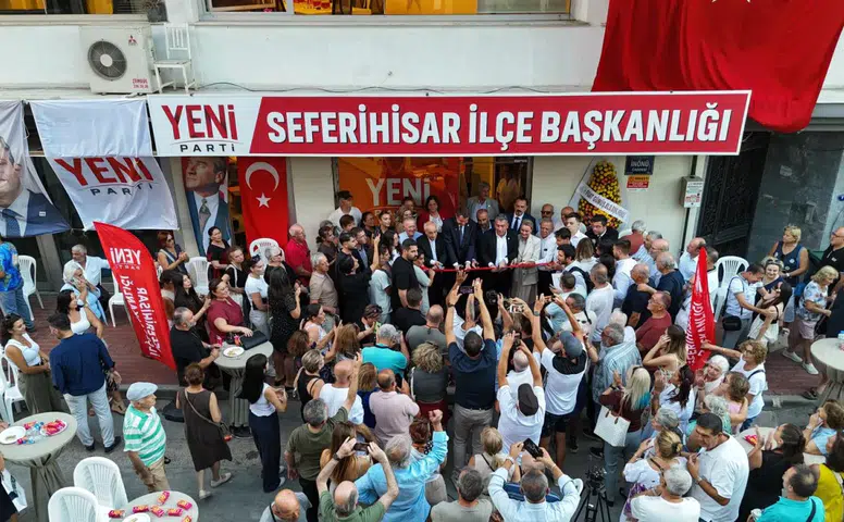 Yeni Parti Seferihisar’da İlçe Binasını Açtı: “Tek Meselemiz Türkiye’nin Geleceği”