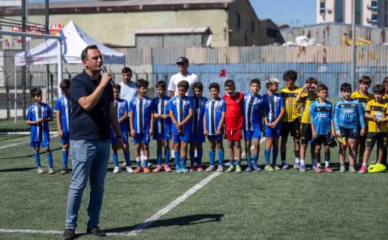 Bornova'da 9 Eylül coşkusu sahaya taşındı