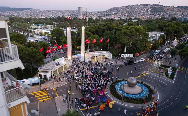 İEF için toplu ulaşımda seferberlik