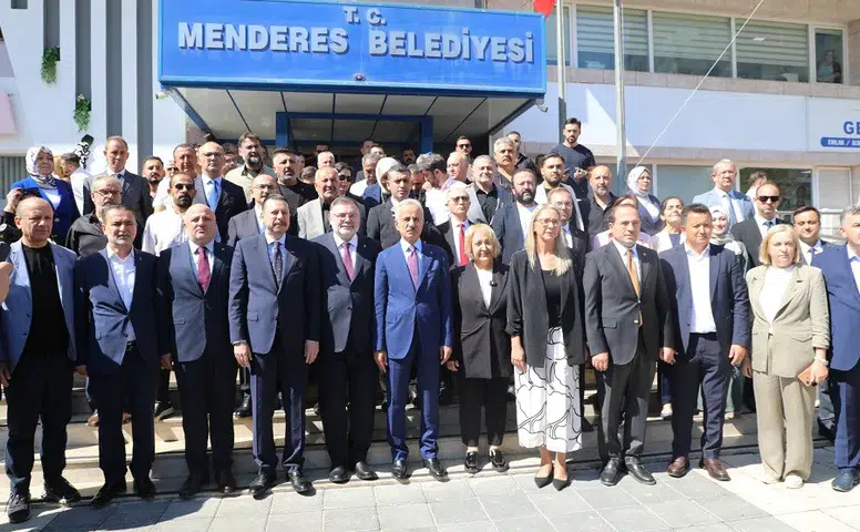 Bakan Uraloğlu’ndan Menderes’e Müjdeler Menderes- Gümüldür Karayolu Başlıyor