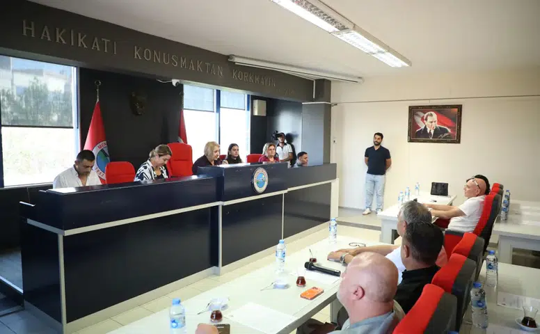 Menderes’e Sağlık Merkezi İçin Olağanüstü Meclis