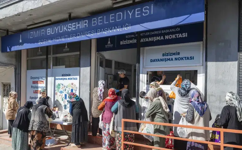 Büyükşehir, dayanışma noktalarıyla İzmirlinin yanında