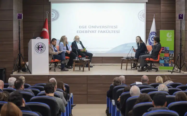 Başkan Mutlu, Konak’ın dirençli kent vizyonunu uluslararası konferansta anlattı