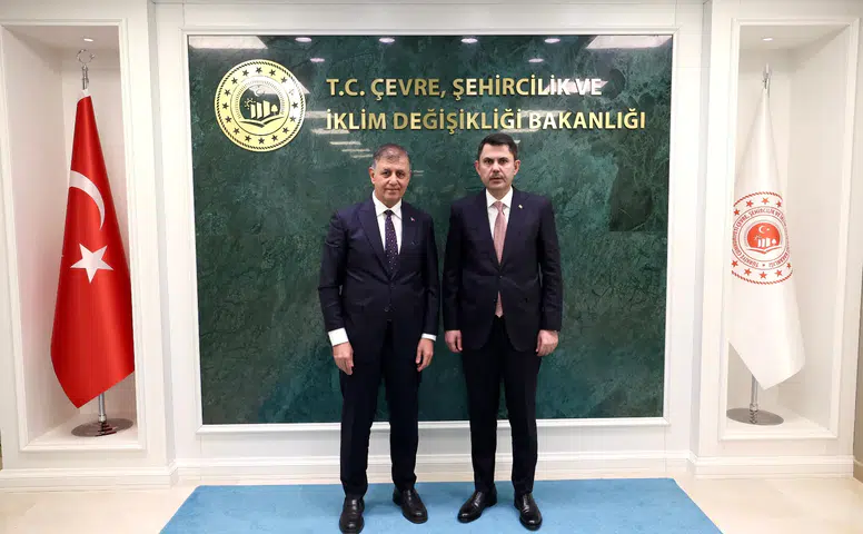 Başkan Tugay, Bakan Kurum'u ziyaret etti