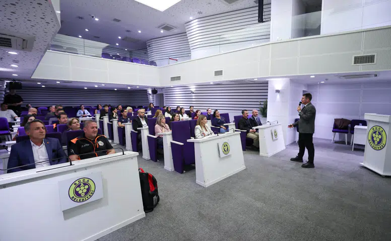 Buca Belediyesi İklim Panelinden Uyarı Gıda Krizi Ve Göçler Kapımızda