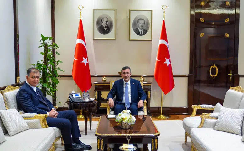 Başkan Tugay’dan İzmir için Ankara’da üst düzey temaslar