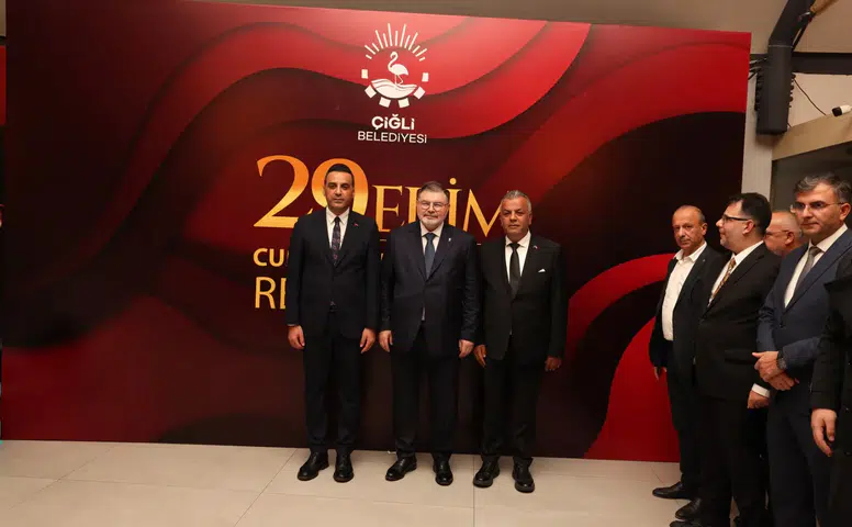 Çiğli’de Başkan Yıldız’ın ev sahipliğinde Cumhuriyet Bayramı resepsiyonu