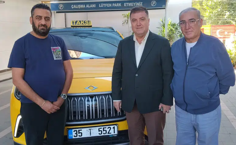İzmir’de İlk Togg Taksi Yollarda!