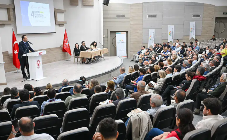 Bornova’da demokrasi şöleni