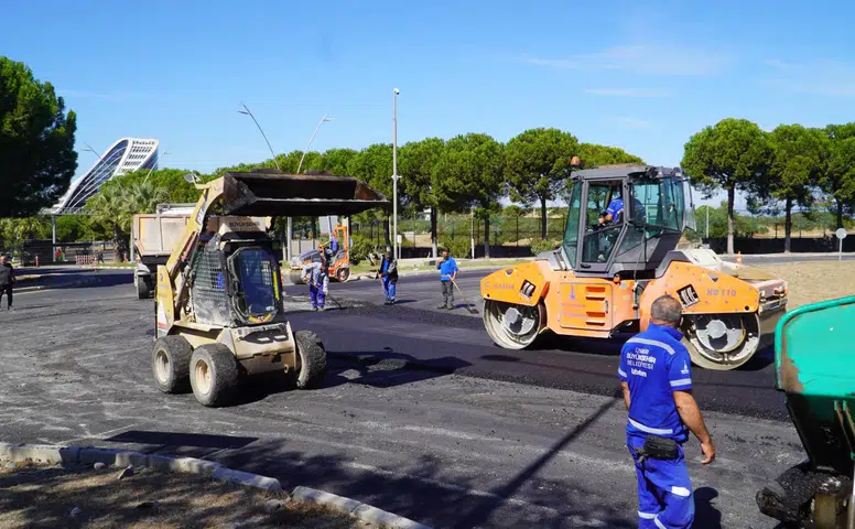 İzmir’in kuzeyinde yol atağı