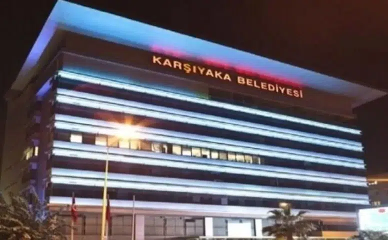 Karşıyaka Belediyesi çöp krizinin nedenini açıkladı: Araç teslimatı gecikti