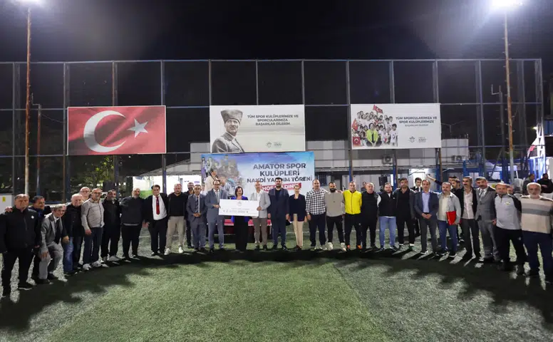 Karabağlar ‘da amatör spora 2 milyon 400 bin TL destek