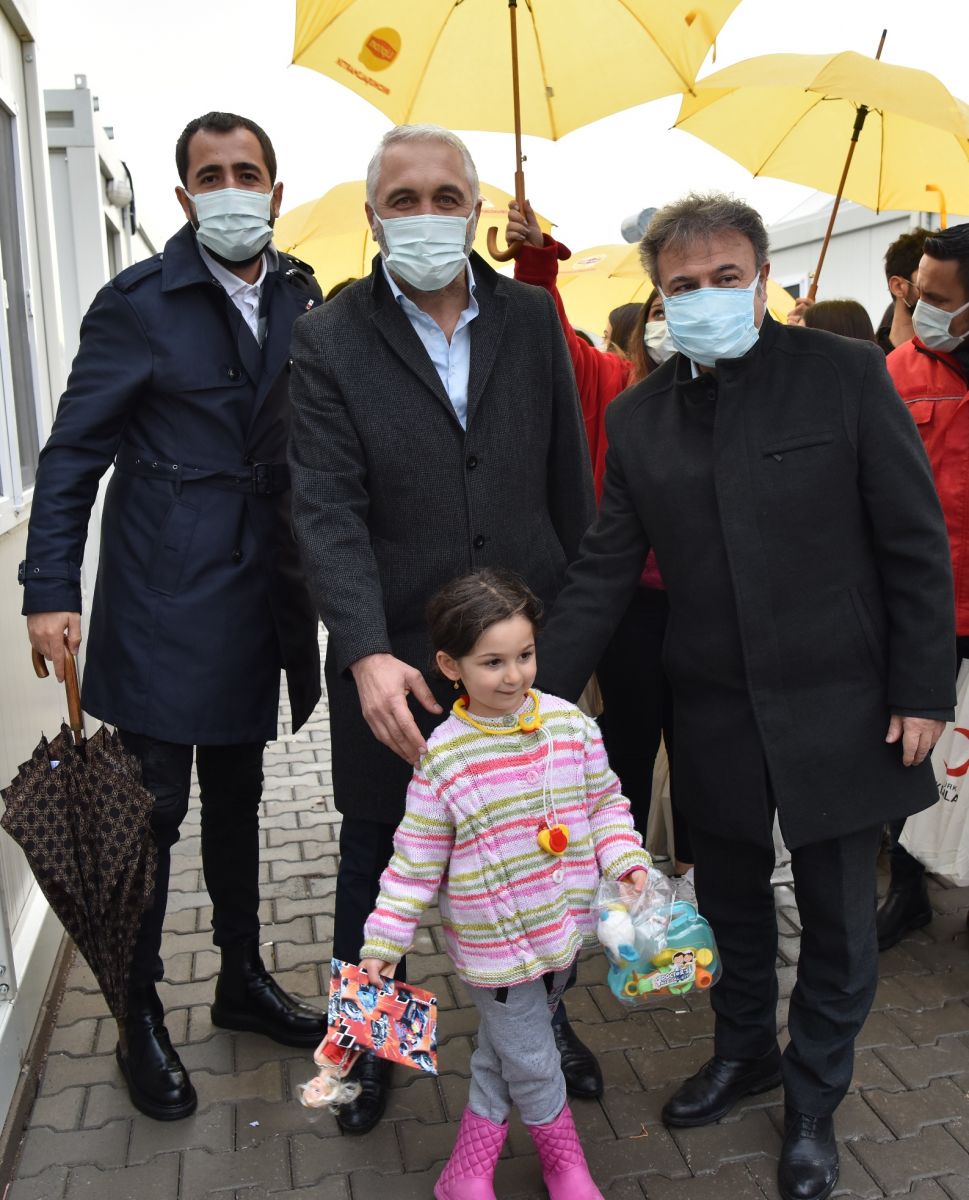Başkan İduğ, konteyner kenti unutmadı