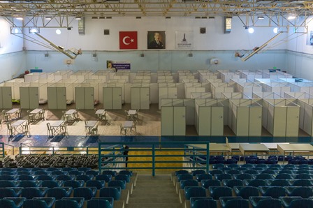 Büyükşehir evsiz yurttaşlara yeni bir yuva açtı