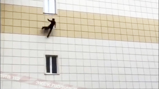 Rusya’da AVM’de yangın: 53 kişi hayatını kaybetti!