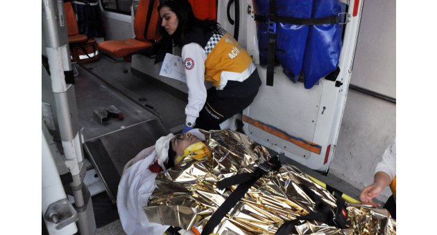 14 yaşındaki çocuğun üstüne 400 kg demir düştü