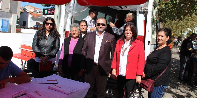 15 Temmuz ruhuyla kan bağışı Foça ve Tire&#039;de