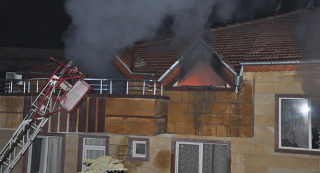 1 saat arayla iki kez yangın!