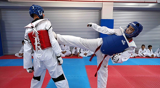 Bayraklı Taekwondo’da Türkiye Üçüncüsü Oldu