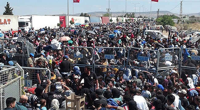 Cilvegözü Sınır Kapısı'nda Bayram Trafiği