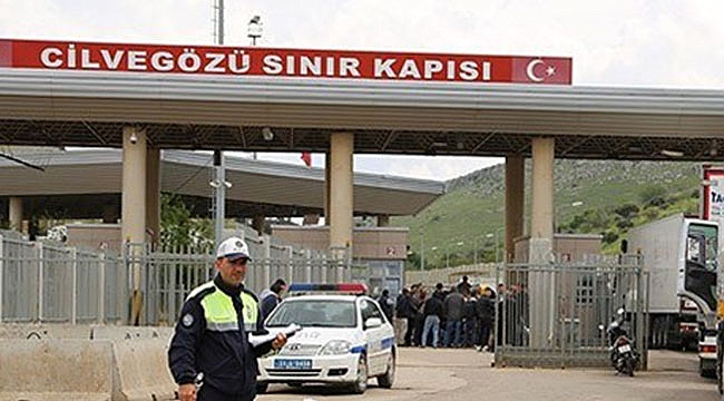 Cilvegözü Sınır Kapısı'nda Geçişlere Sınırlama Getirildi