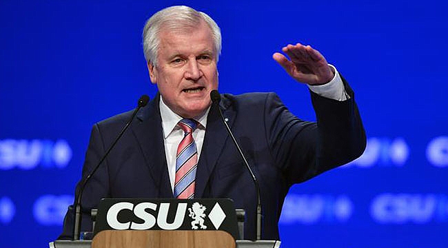 CSU Lideri: Türkiye′ye Parayı Kesin