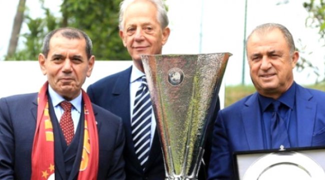 Dursun Özbek'e Terim Baskısı!