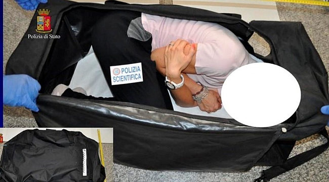 Kadın Model İnternette Açık Artırmayla Satılmaktan Son Anda Kurtuldu