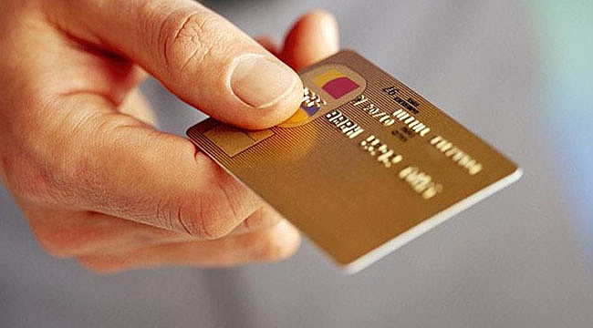 Kredi Kartlarından Son 1 Yılda 85 Milyar Lira Harcama Yapıldı