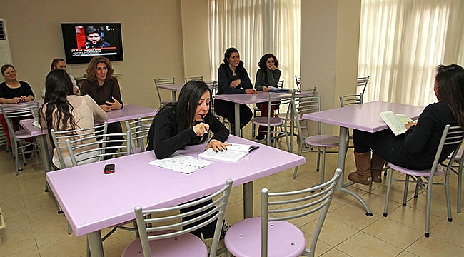 Üniversiteli Kızlara Modern Yurt