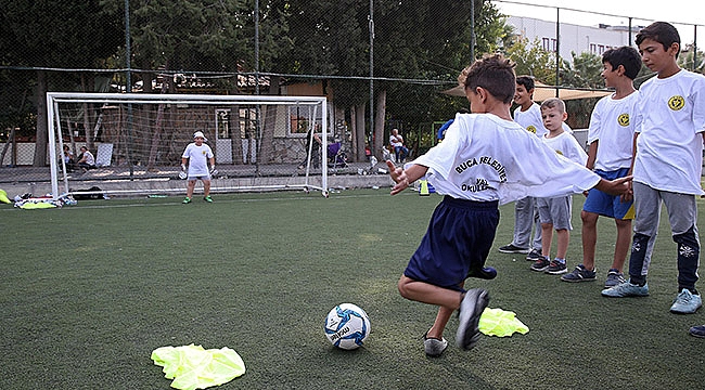 Yeşil Sahanın Pırlantaları