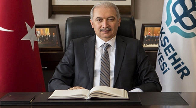 'AKP'nin Yeni Belediye Başkanı Yüzde 99 Mevlüt Uysal'