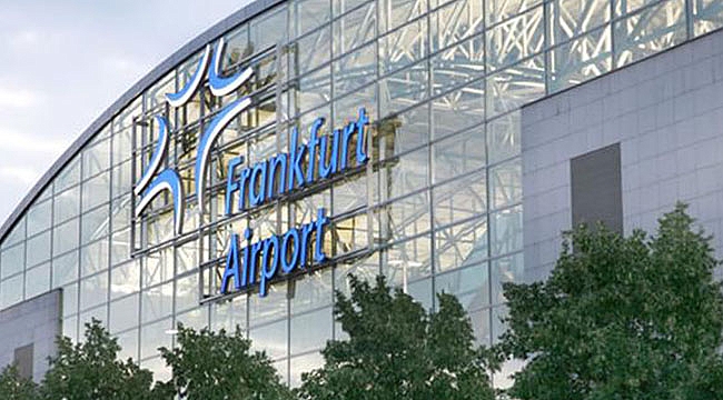 Almanya'da Havaalanında Bekleyen Yolculara Gaz Sıkıldı!