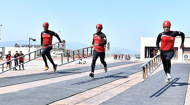 Dünya İtfaiyecileri İzmir&#039;de Yarışacak