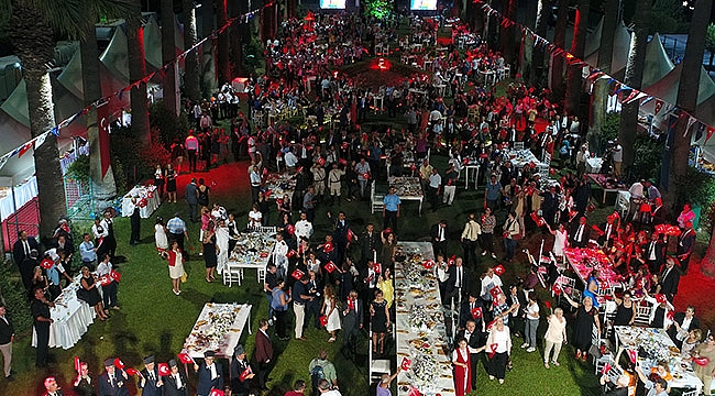 Gurur ve Mutluluğun 95. Yıldönümü