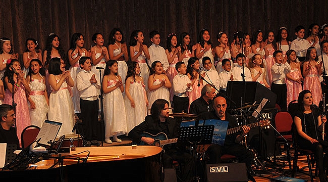 Haydi Çocuklar Koroya!