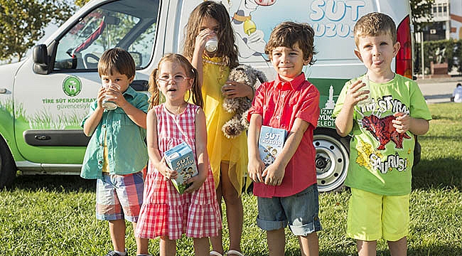 İzmir'in 'Süt Kuzuları' Büyüyor