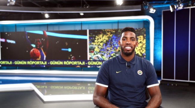 Jason Thompson:  Buradaki Hava Çok Hoşuma Gitti