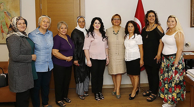 Kadın Muhtarlardan Pekdaş’a Destek