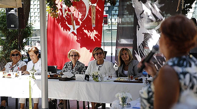 Kadınlar 9 Eylül Ruhuyla Ata'ya Sahip Çıkacak