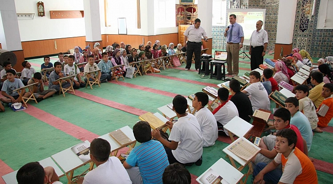 Üniversite ve Orta Öğretim Kurumlarına Kuran Kursları Geliyor