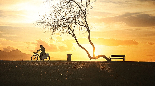 'Yol' Urla Fotoğraf Sanatevi'nde Açıldı