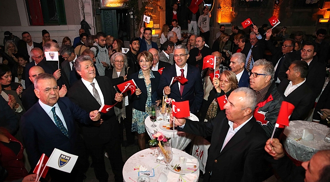 Başkan Akpınar’a ‘Cumhuriyet Üstün Hizmet Ödülü’