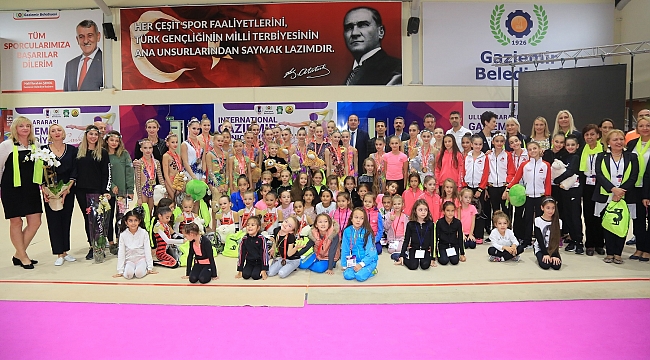 Cumhuriyet Turnuvası’na Tam Not