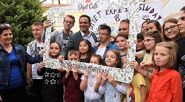 Diyet Kafe 1 Yaşında