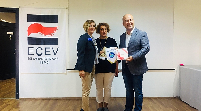 EÇEV’in Annelerine “Cumhuriyet Ve Kadın” Semineri