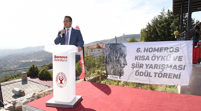 Homeros Kısa Öykü Yarışması ve Bornova Konulu Şiir Yarışması’nın ödülleri Homeros’un yaşadığı topraklarda verildi
